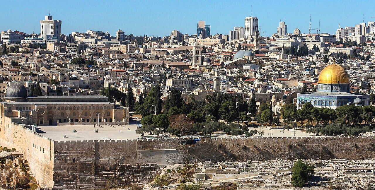 القدس: التاريخ والأحياء والحياة اليومية